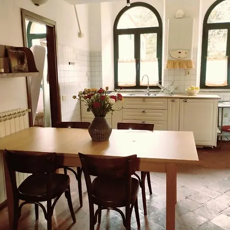 Lunigiana Experience * بونتريمولي